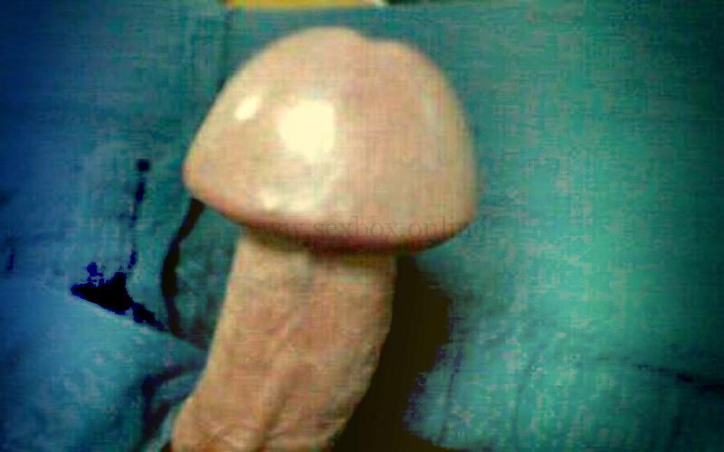 Big mushroom head blowjob