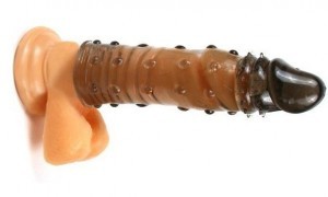 Насадка на член. Секс-игрушка: удлиняет, делает толще. С шипиками. Стимулирует влагалище при фрикциях. Женщина может надеть на вибратор.
