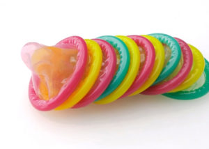 Презерватив – еще один способ разнообразить сексуальную жизнь