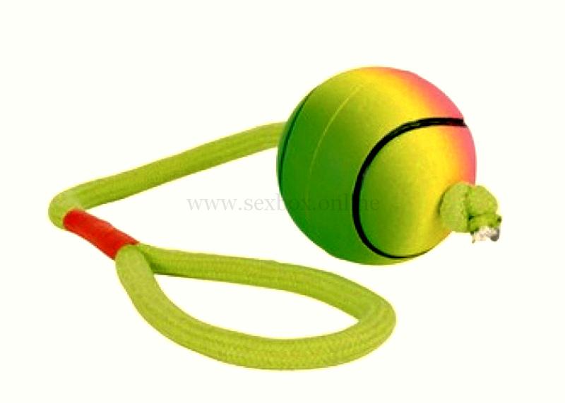 Шар из теннисного мяча